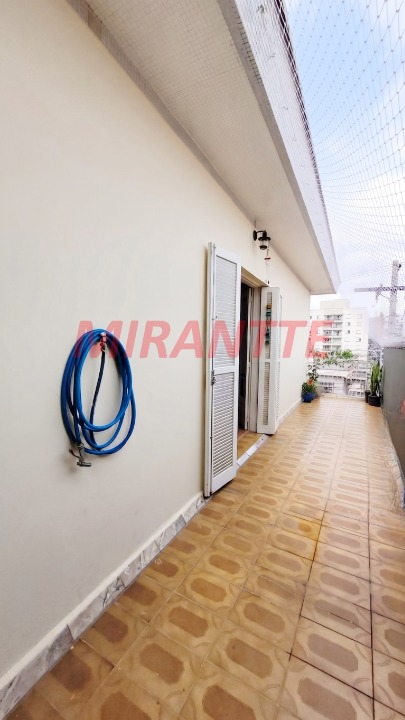 Sobrado de 325m² com 4 quartos em Parada Inglesa
