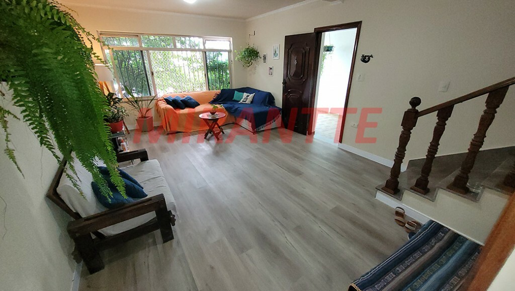 Sobrado de 325m² com 4 quartos em Parada Inglesa