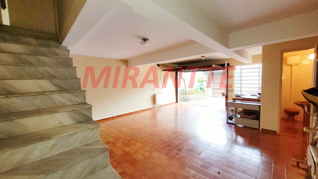 Sobrado de 325m² com 4 quartos em Parada Inglesa
