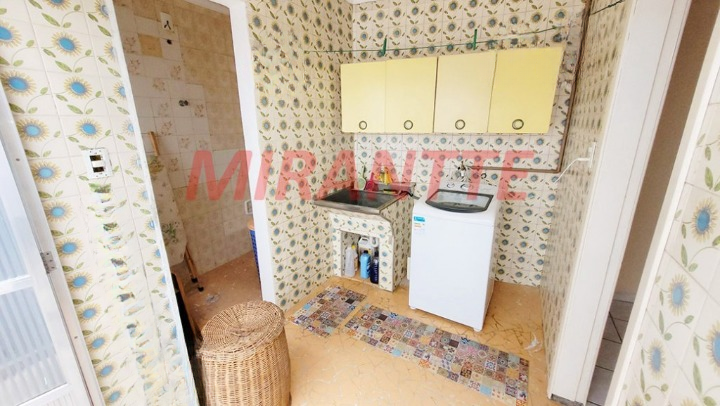Sobrado de 325m² com 4 quartos em Parada Inglesa