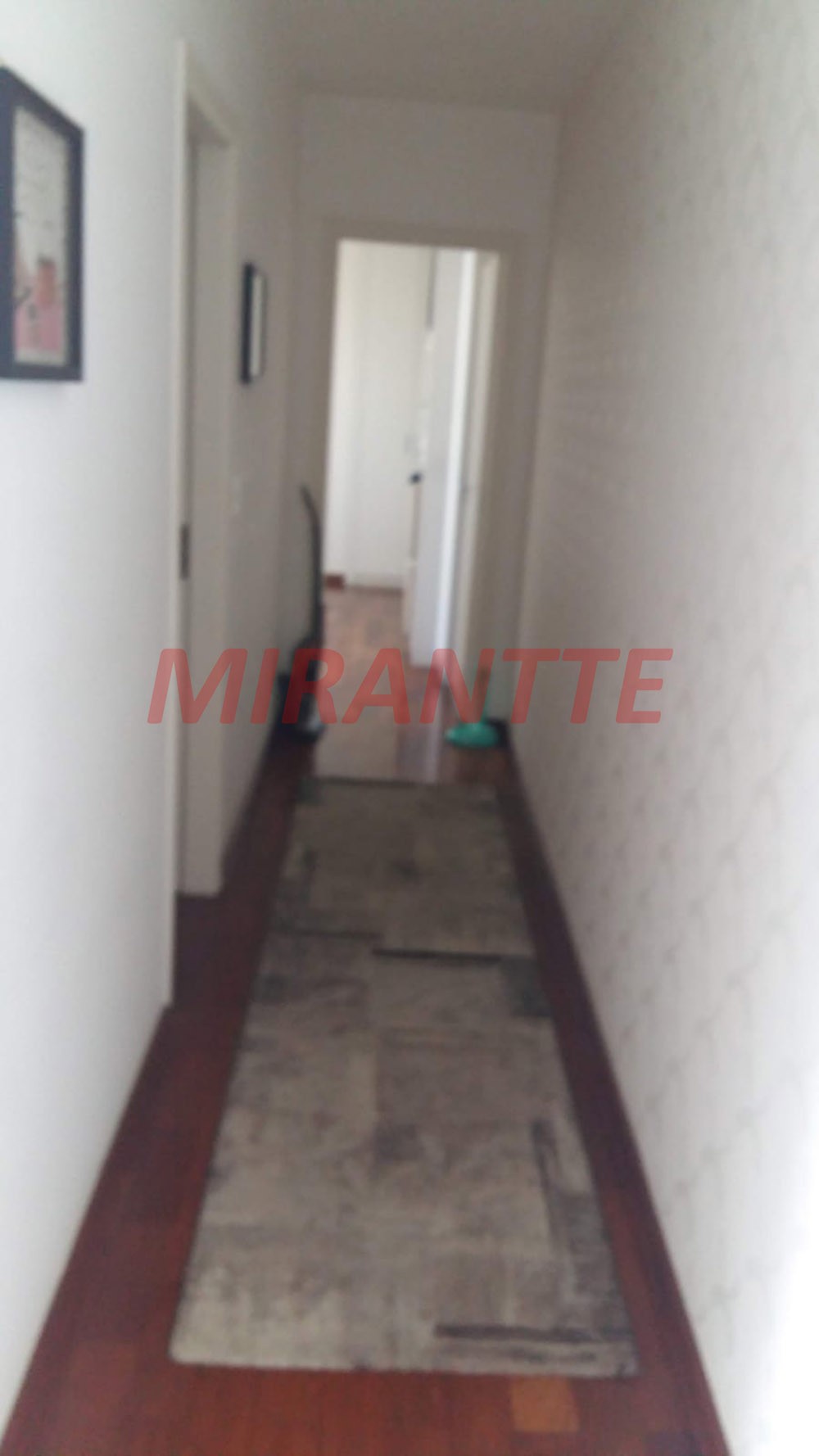 Sobrado de 256m² com 3 quartos em Santa Teresinha