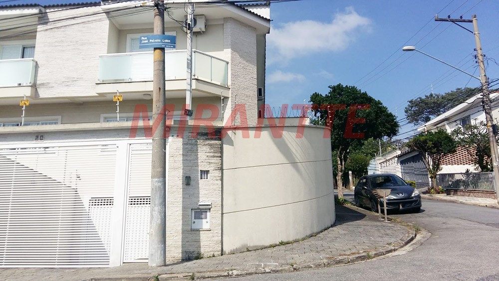 Sobrado de 256m² com 3 quartos em Santa Teresinha