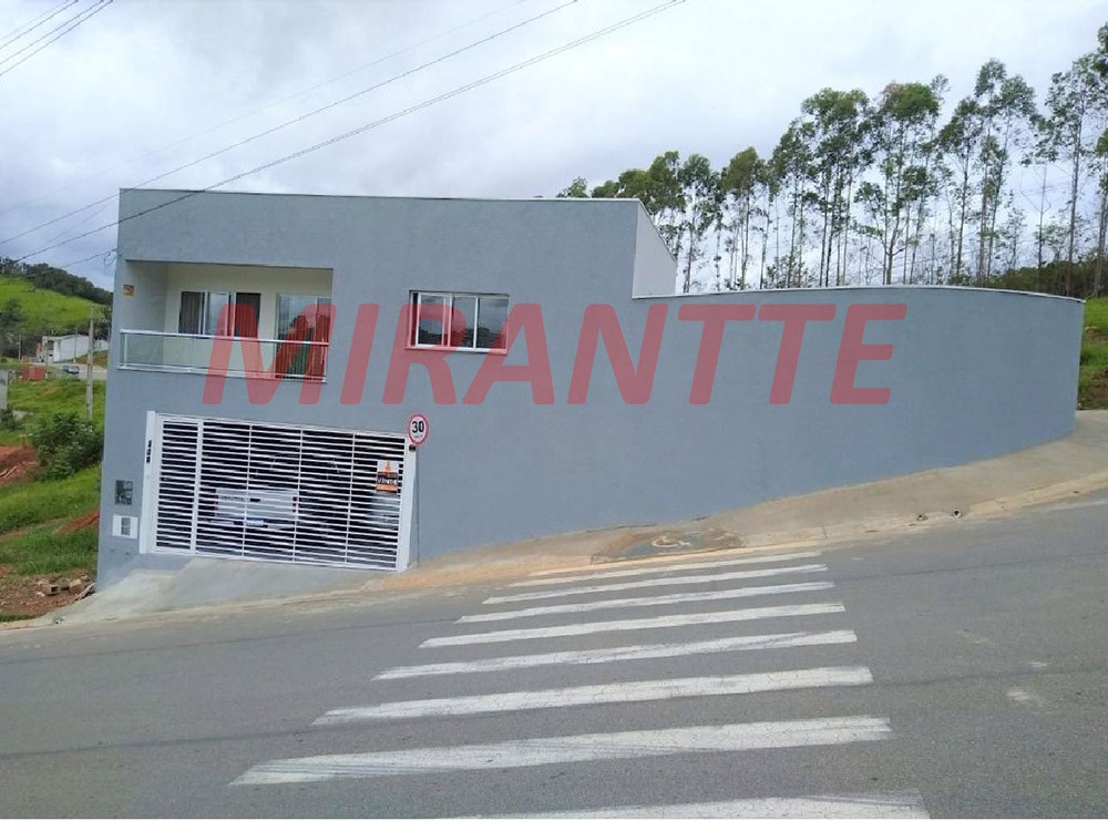 Casa terrea de 160m² com 3 quartos em Centro
