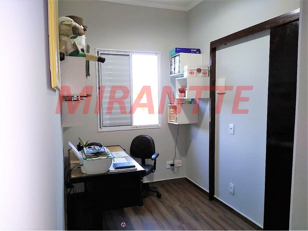 ChÁcara com 5 quartos em Centro