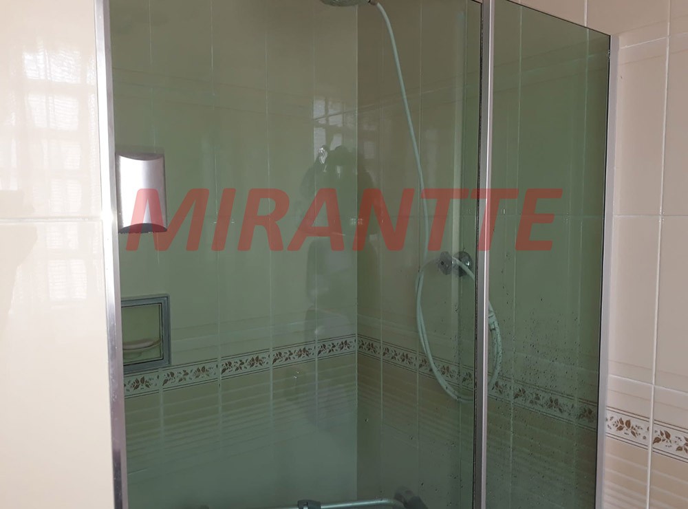 Sobrado de 113m² com 3 quartos em Água Fria