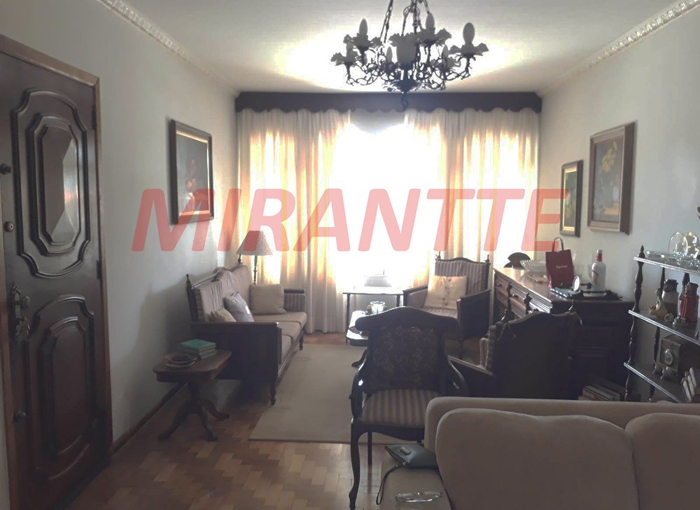 Sobrado de 113m² com 3 quartos em Água Fria