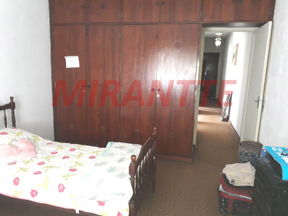 Sobrado de 113m² com 3 quartos em Água Fria