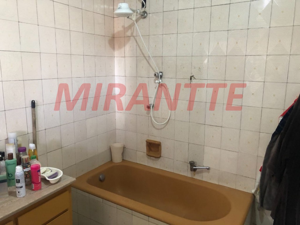 Sobrado de 117m² com 4 quartos em Santana