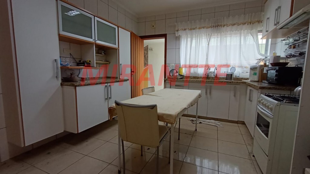Comercial de 266m² com 6 quartos em Vila Pauliceia