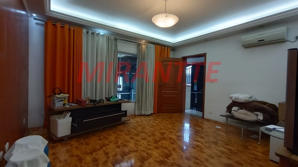Comercial de 266m² com 6 quartos em Vila Pauliceia