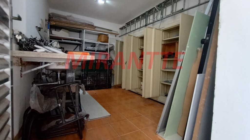 Comercial de 266m² com 6 quartos em Vila Pauliceia