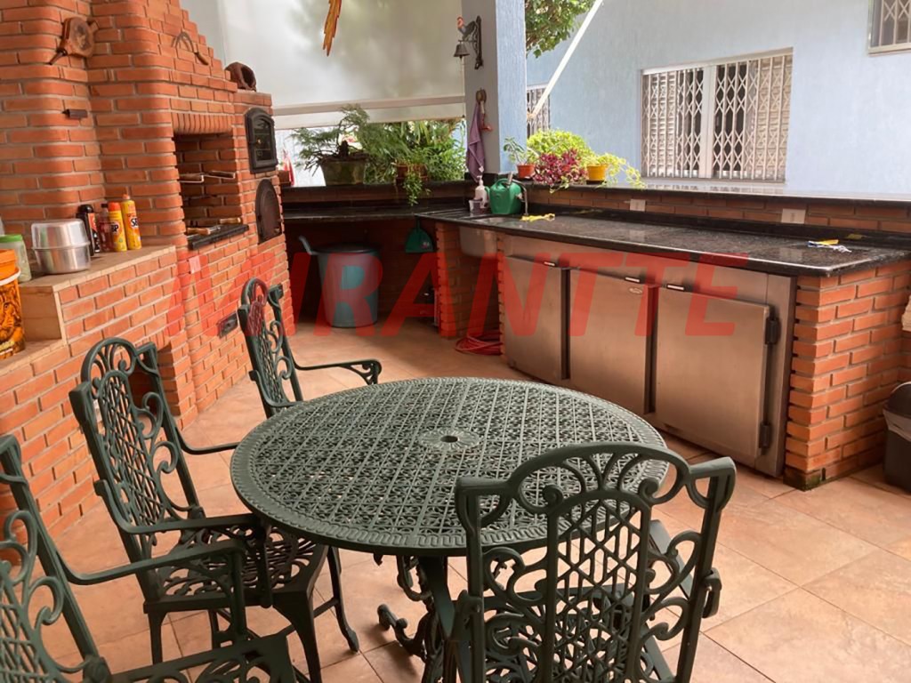 Casa terrea de 335m² com 4 quartos em Tremembe