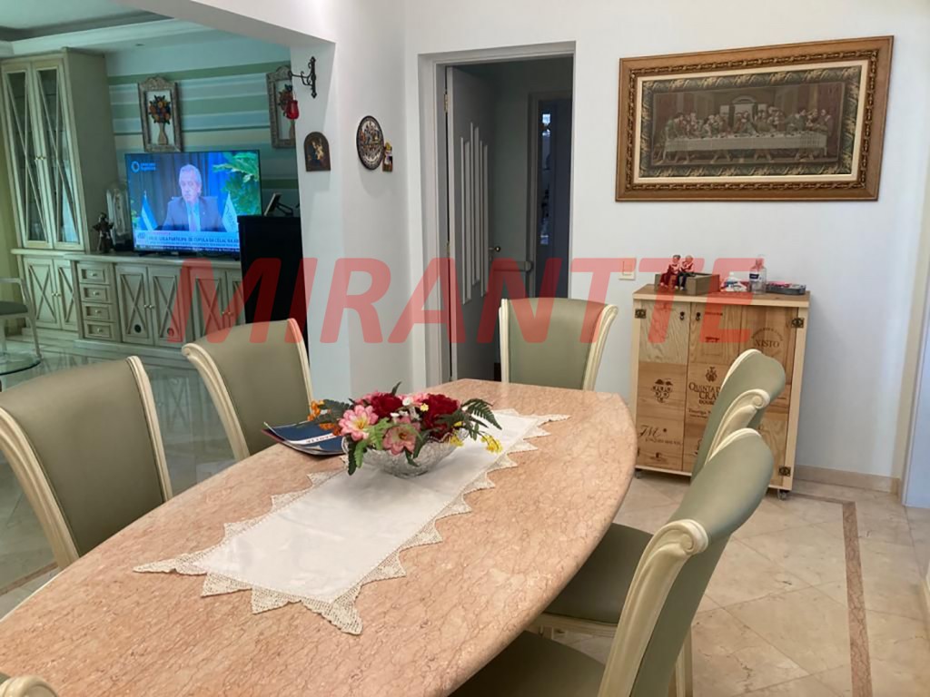 Casa terrea de 335m² com 4 quartos em Tremembe