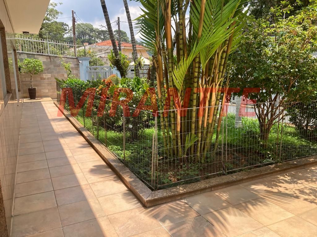 Casa terrea de 335m² com 4 quartos em Tremembe