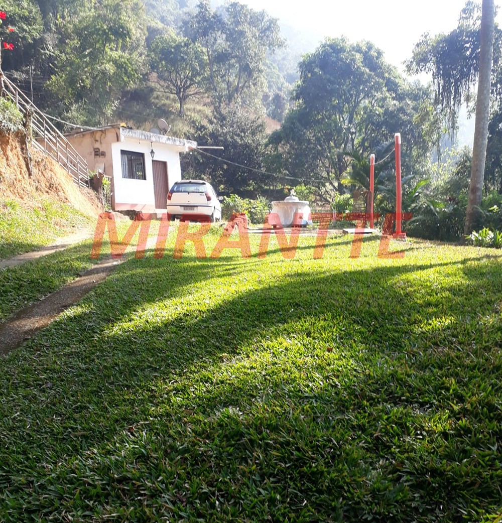 Terreno de 304m² em Serra Da Cantareira