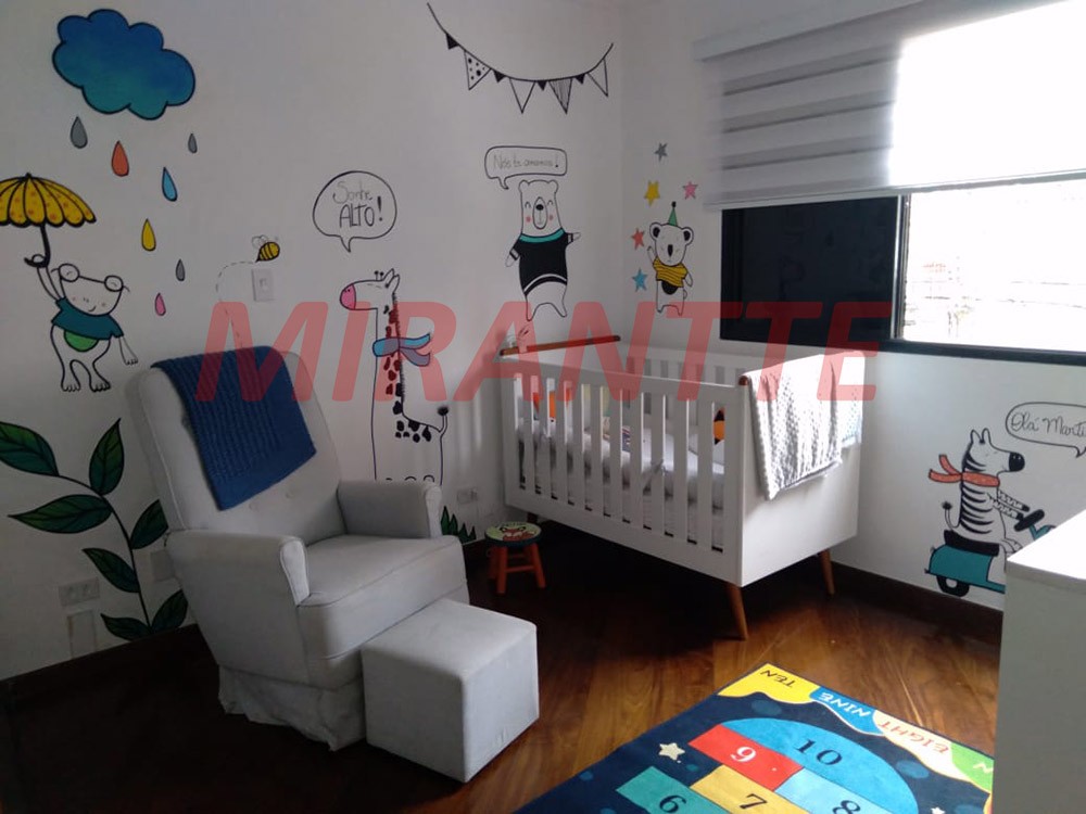 Apartamento de 151m² com 3 quartos em Água Fria