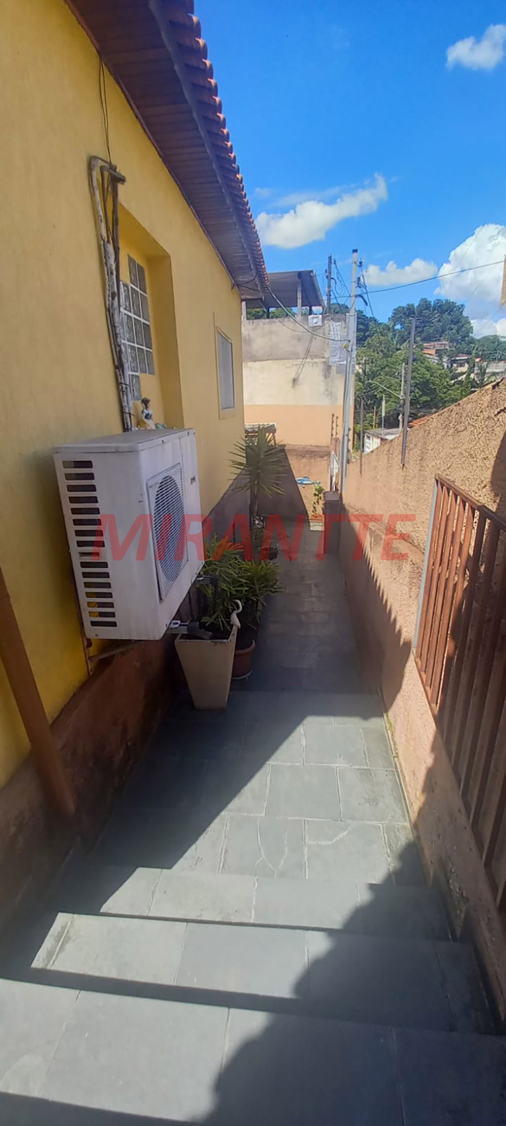 Casa terrea de 214m² com 3 quartos em Vila Rosa