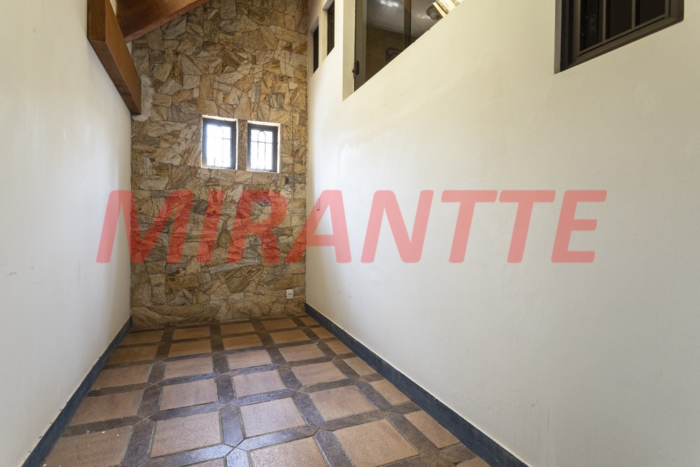 Sobrado de 874m² com 4 quartos em Jardim São Bento