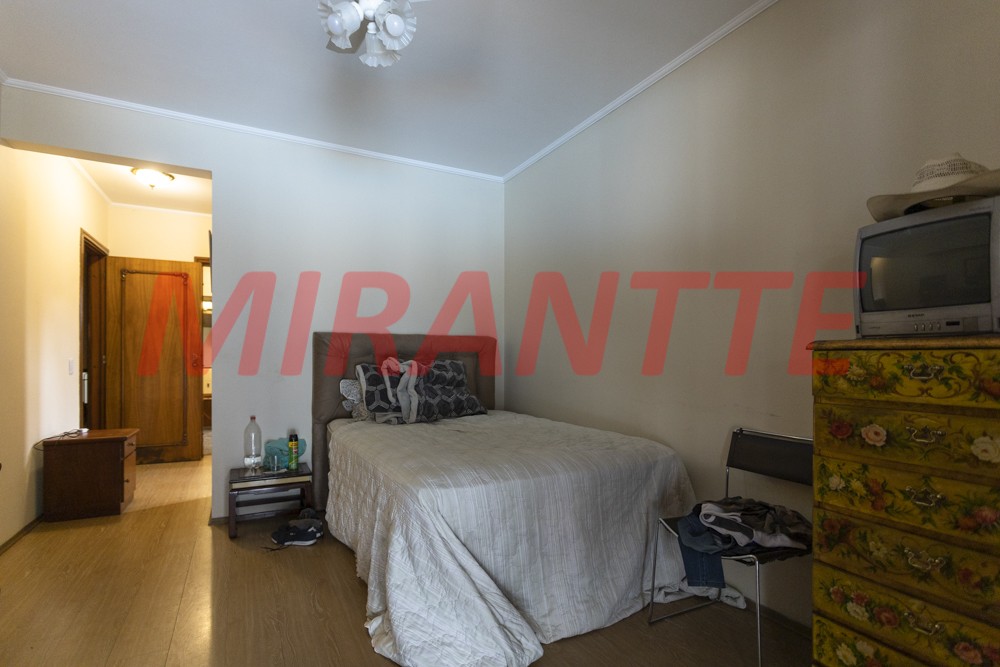 Sobrado de 874m² com 4 quartos em Jardim São Bento