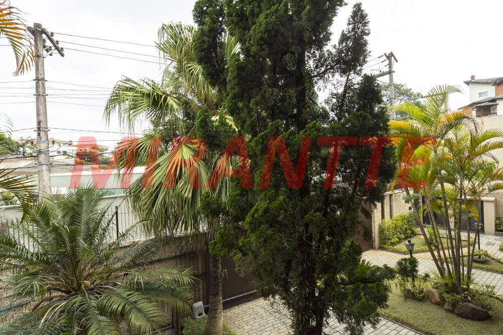 Sobrado de 874m² com 4 quartos em Jardim São Bento