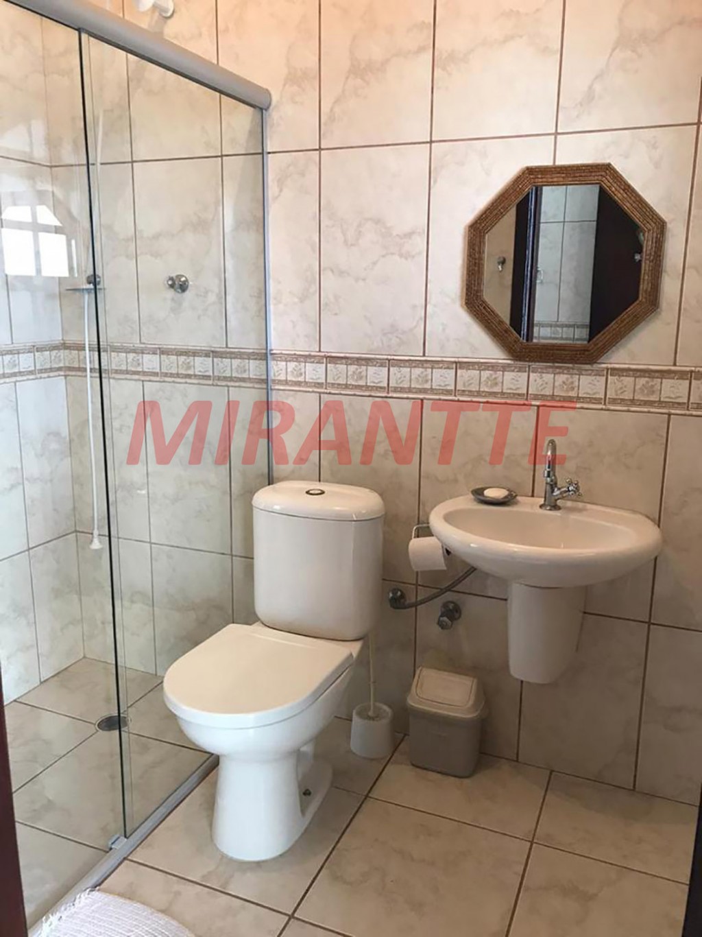 Sobrado de 188m² com 2 quartos em Jardim Ottawa