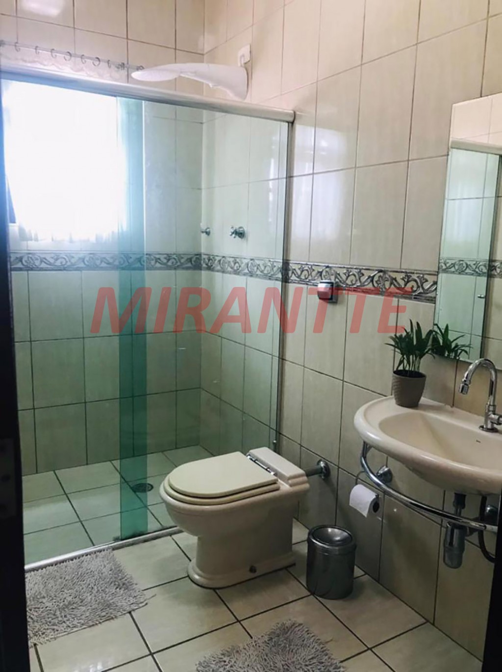 Sobrado de 188m² com 2 quartos em Jardim Ottawa