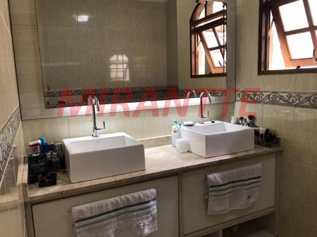 Sobrado de 188m² com 2 quartos em Jardim Ottawa