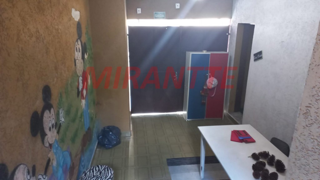 Sobrado de 250m² com 2 quartos em Casa Verde