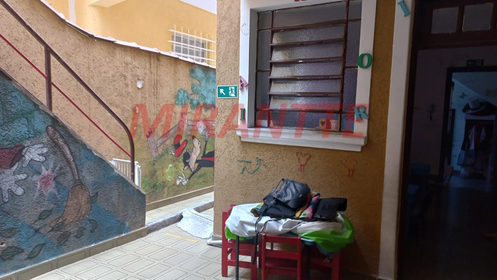 Sobrado de 250m² com 2 quartos em Casa Verde
