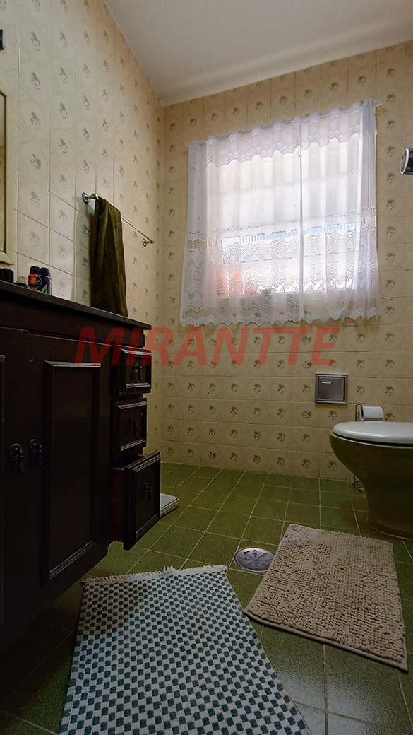 Sobrado de 145m² com 3 quartos em Vila Mazzei