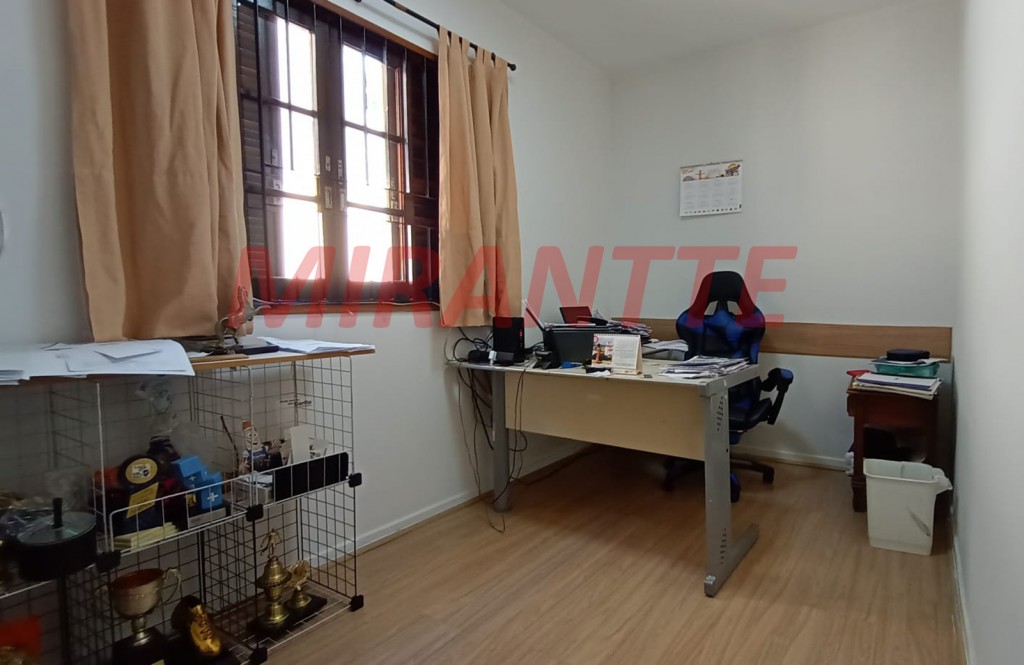 Sobrado de 145m² com 3 quartos em Vila Mazzei