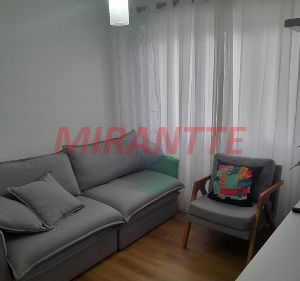 Apartamento de 70m² com 2 quartos em Jardim Santa Inês