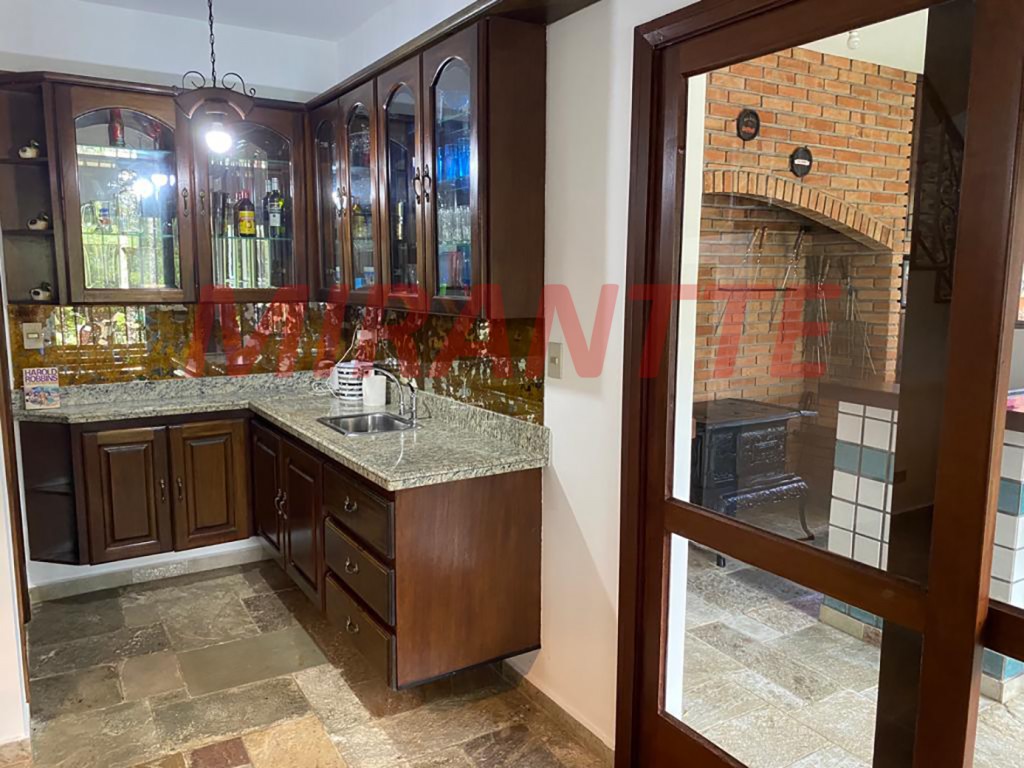 Sobrado de 422m² com 4 quartos em VILA MACHADO