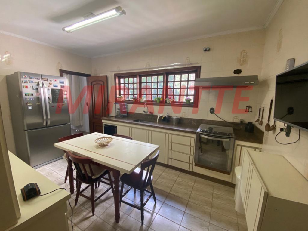 Casa terrea de 485m² com 3 quartos em Serra da Cantareira