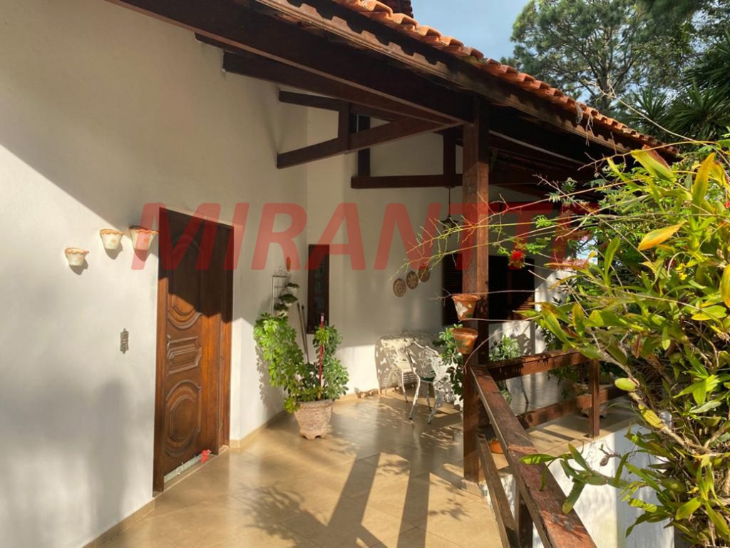 Casa terrea de 485m² com 3 quartos em Serra da Cantareira