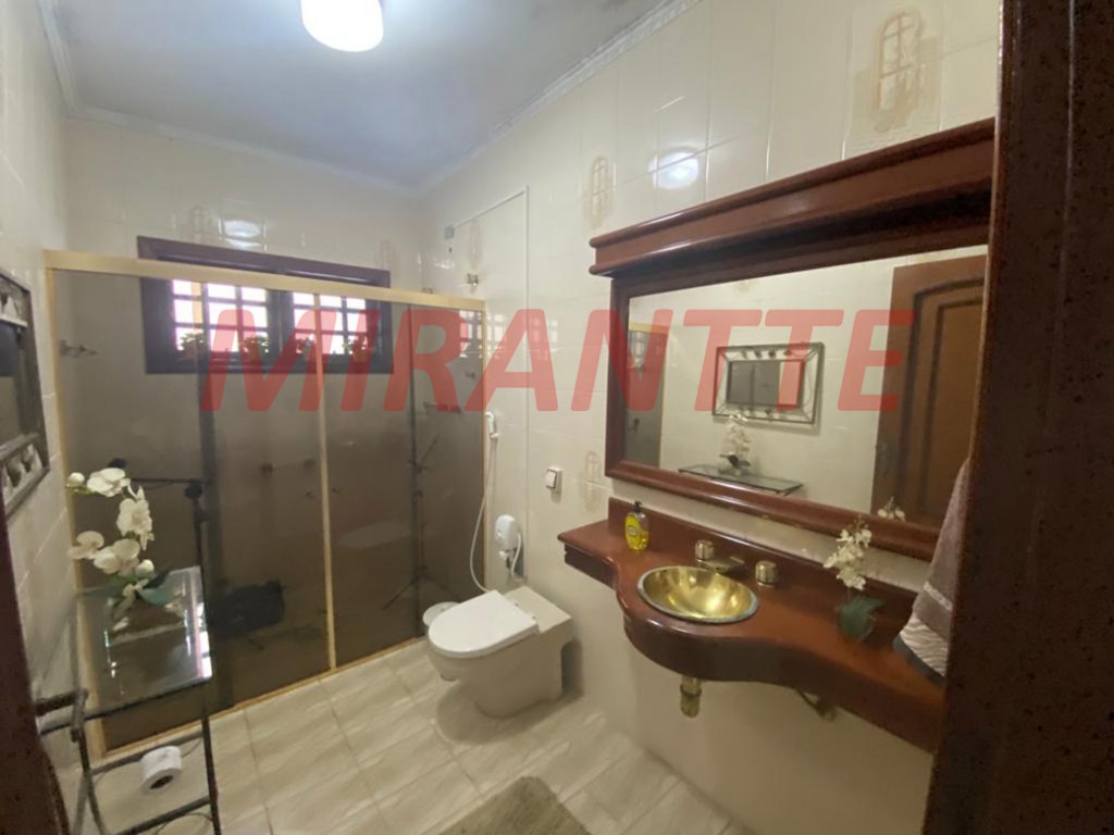 Casa terrea de 485m² com 3 quartos em Serra da Cantareira