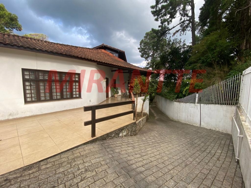 Casa terrea de 485m² com 3 quartos em Serra da Cantareira