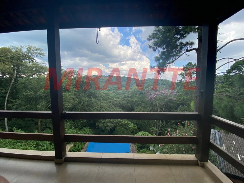 Casa terrea de 485m² com 3 quartos em Serra da Cantareira