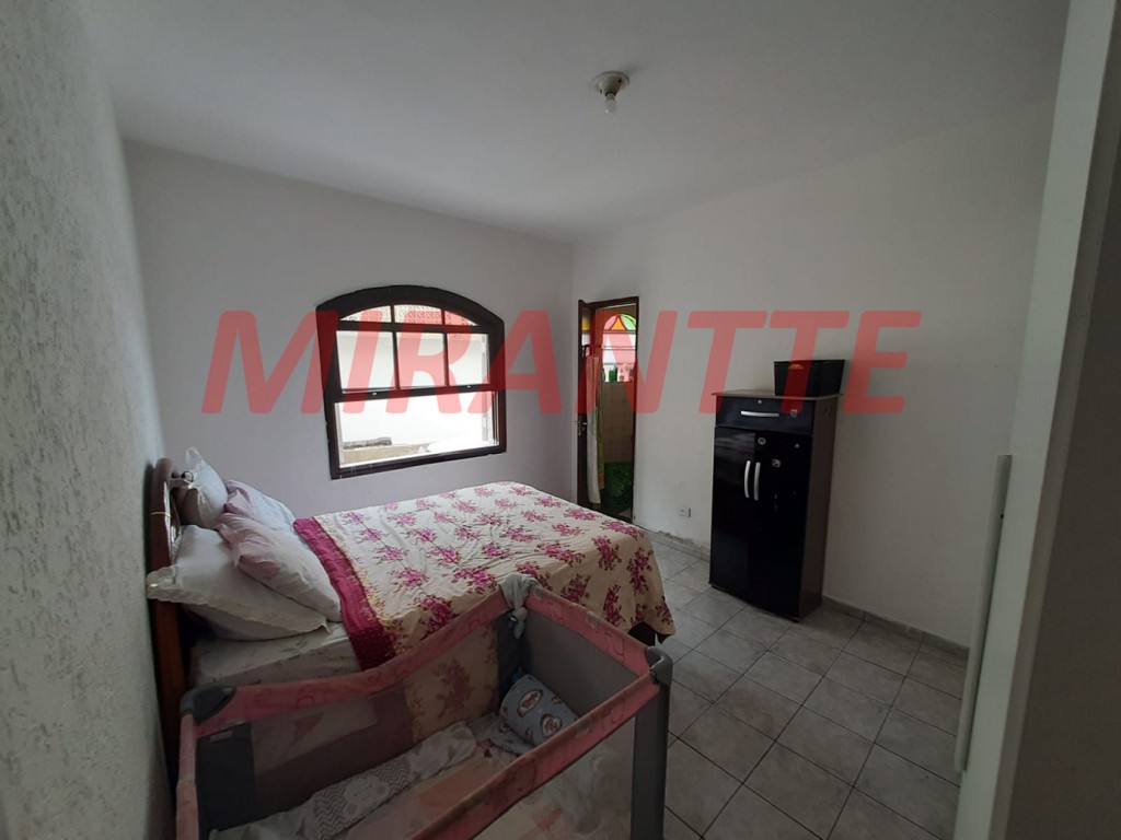 Sobrado de 241m² com 6 quartos em Vila Medeiros