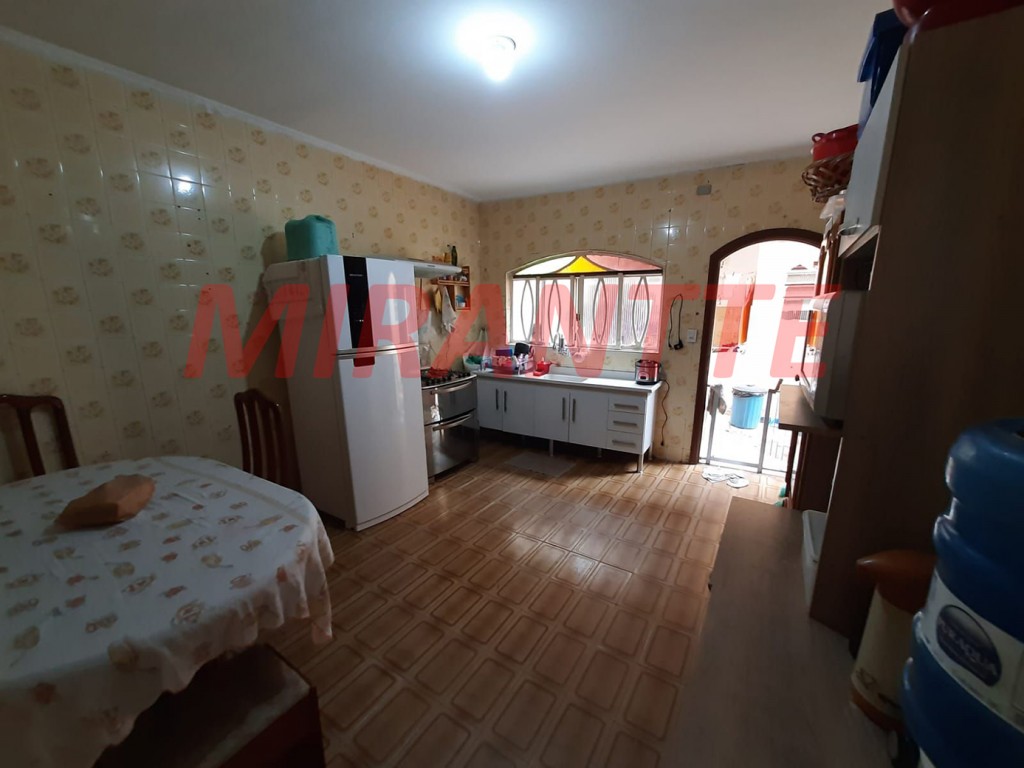 Sobrado de 241m² com 6 quartos em Vila Medeiros