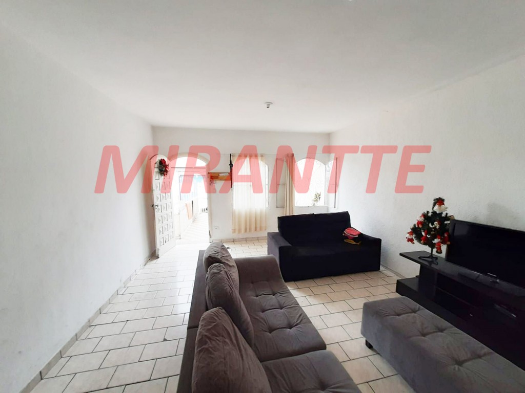 Sobrado de 241m² com 6 quartos em Vila Medeiros