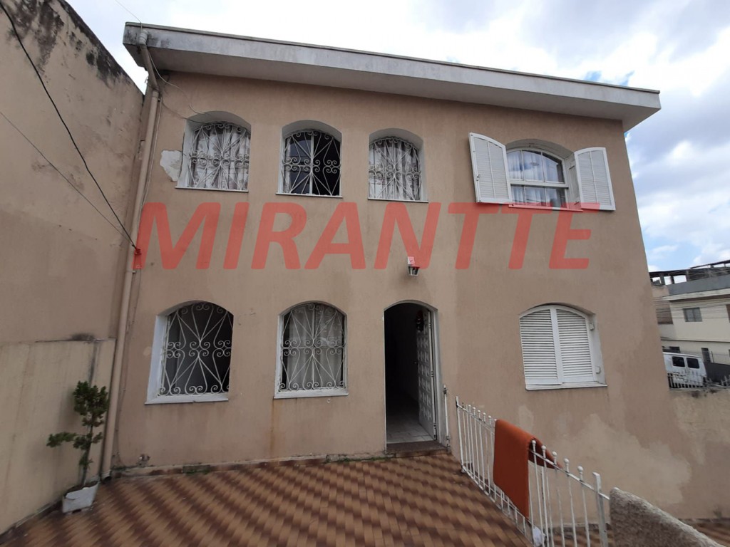 Sobrado de 241m² com 6 quartos em Vila Medeiros