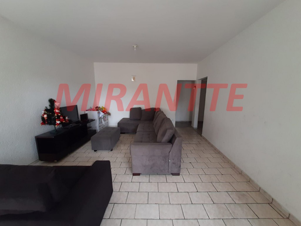 Sobrado de 241m² com 6 quartos em Vila Medeiros