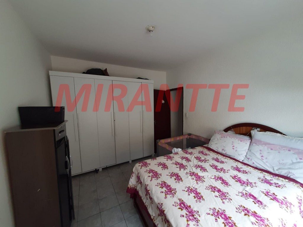 Sobrado de 241m² com 6 quartos em Vila Medeiros