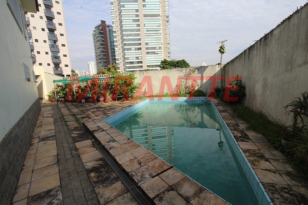 Casa terrea de 211m² com 3 quartos em Santana