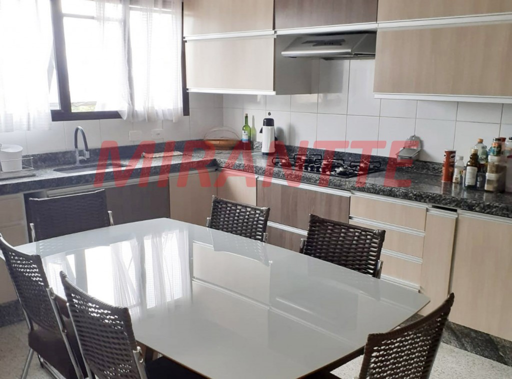 Apartamento de 215m² com 4 quartos em Parque Novo Mundo