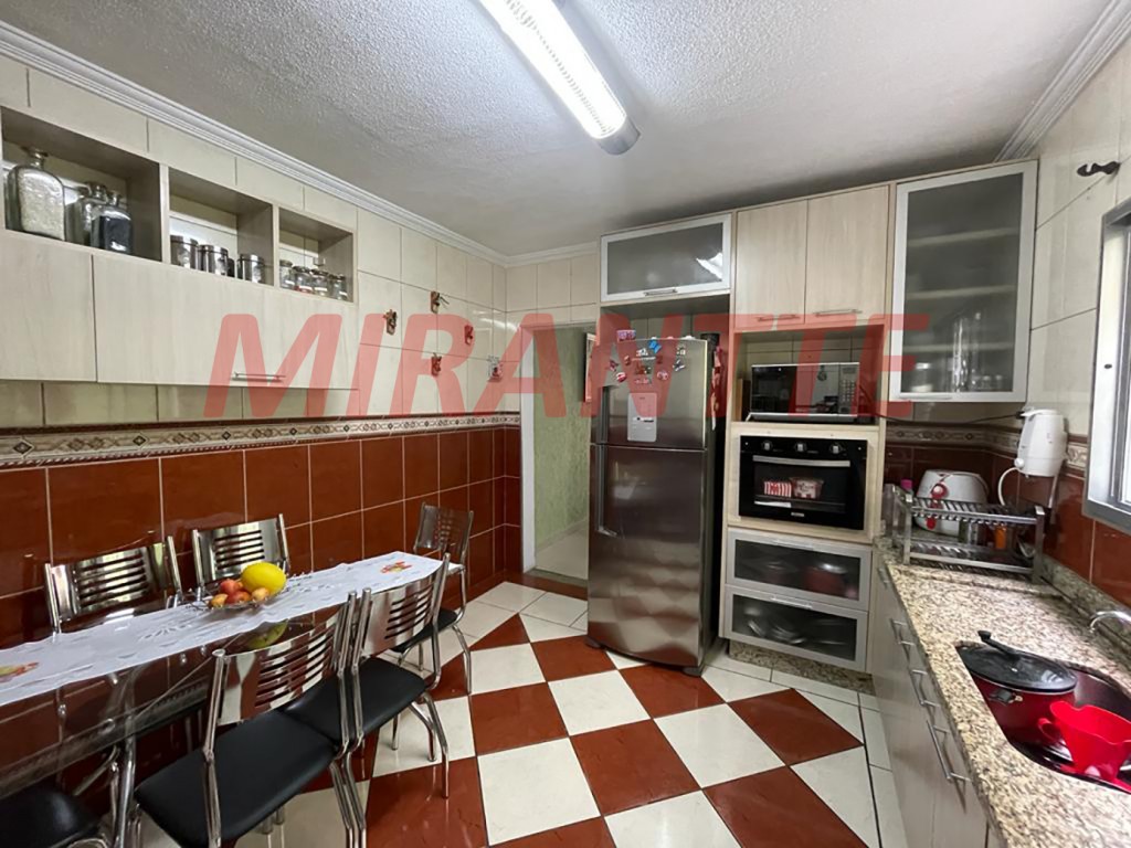 Sobrado de 193m² com 4 quartos em Pirituba