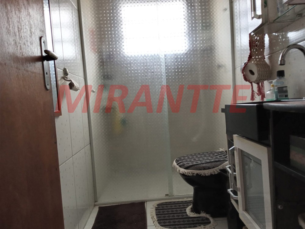 Sobrado de 100m² com 4 quartos em Jaçana