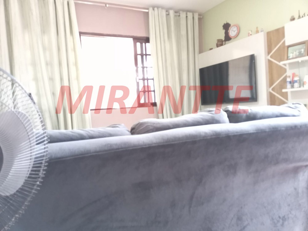 Sobrado de 100m² com 4 quartos em Jaçana