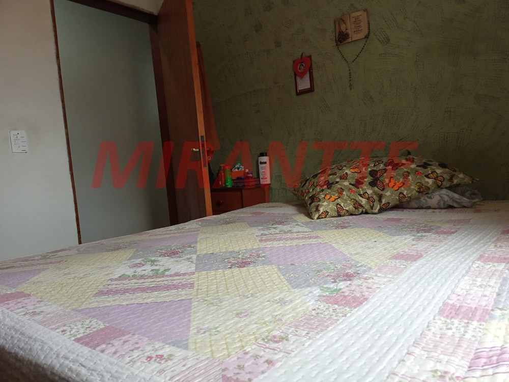 Sobrado de 100m² com 4 quartos em Jaçana
